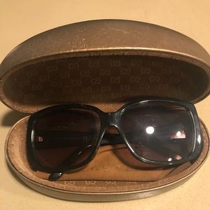 Classic square Gucci sunglasses